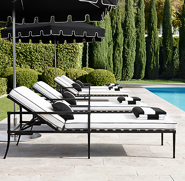 3 Best Loungers For Outdoor Luxury Vibes